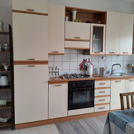 Appartamento Rossana - Luni Marinella di Sarzana Extérieur photo