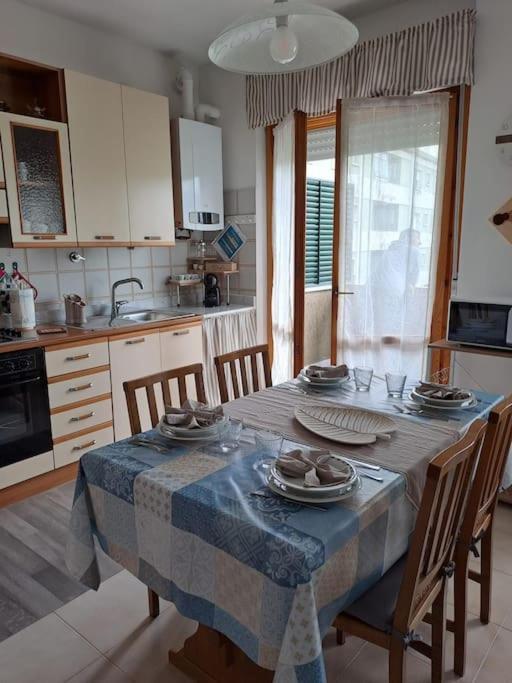Appartamento Rossana - Luni Marinella di Sarzana Extérieur photo